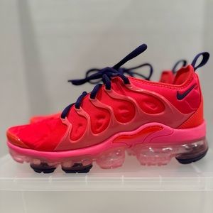 Wmns Air VaporMax Plus 'Bright Crimson'